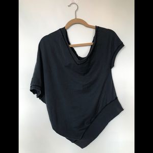 Asymmetrical Gsus top